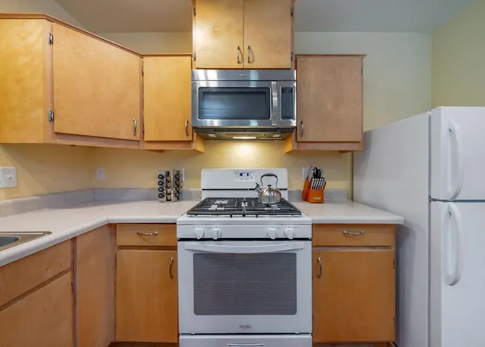 Close To Ua And Banner, Outdoor Space, 2 Bedroom 2 Ba Tucson