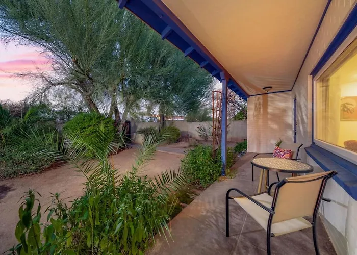 Close To Ua And Banner, Outdoor Space, 2 Bedroom 2 Ba Holiday home Tucson