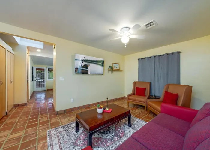 Close To Ua And Banner, Outdoor Space, 2 Bedroom 2 Ba Holiday home Tucson