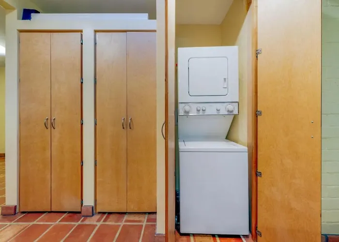 Close To Ua And Banner, Outdoor Space, 2 Bedroom 2 Ba Tucson